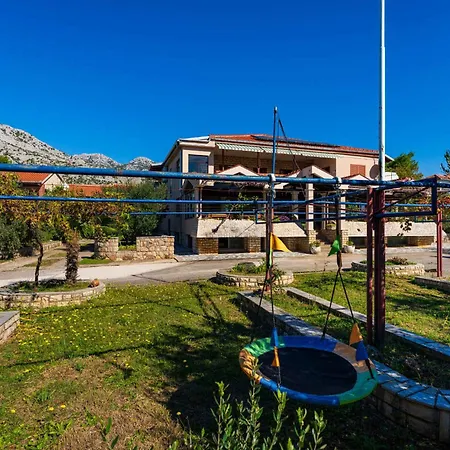 In Starigrad-paklenica 43596 4* スタリグラード
