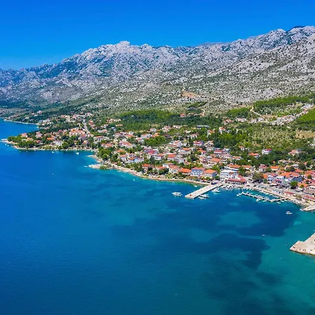 In Starigrad-paklenica 43596 Pensionat *